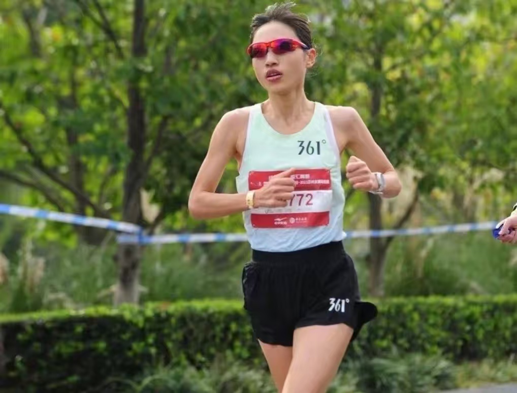 张水华的经, 最快女护士