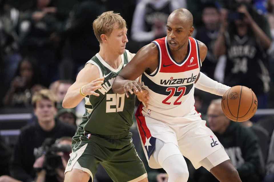 雄鹿维持, 其中三分